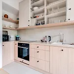 Czysta 4 - B By Homeprime *